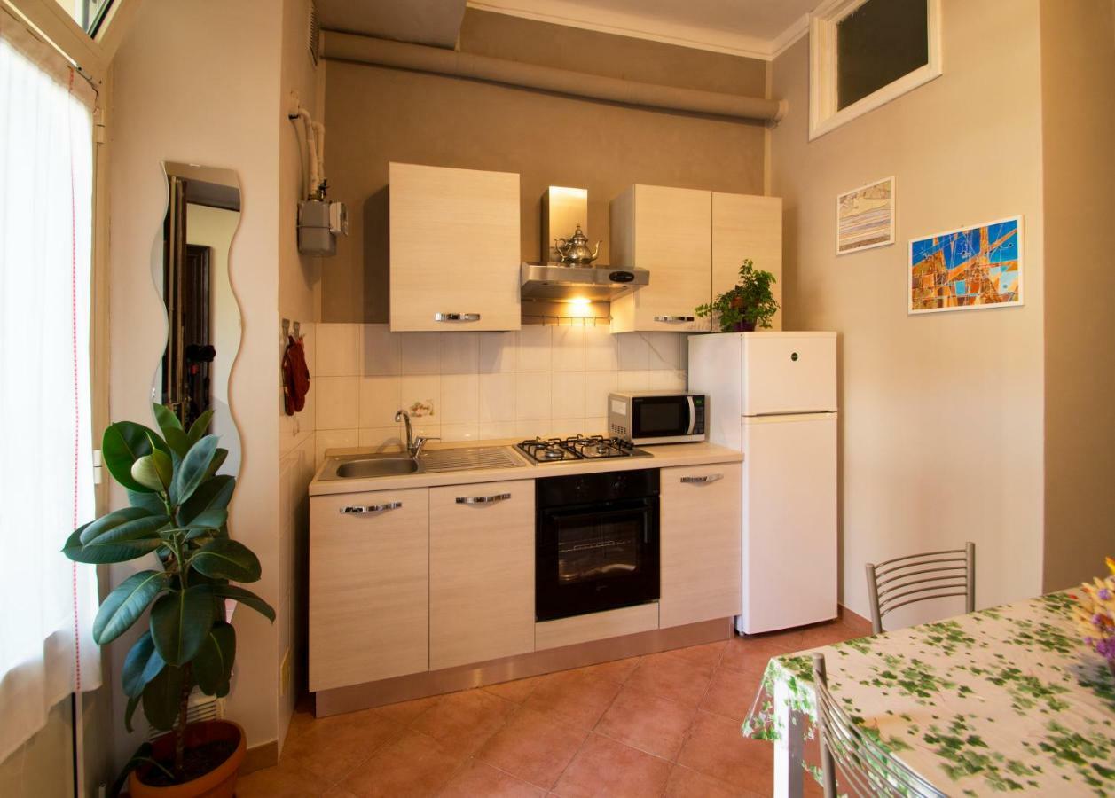 Spezia 33 Apartment Turin Exterior photo
