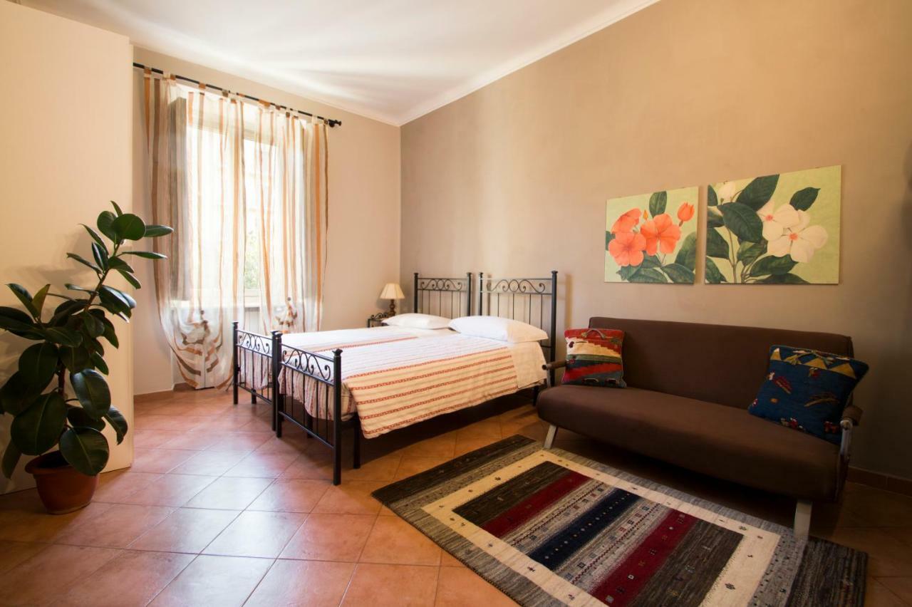 Spezia 33 Apartment Turin Exterior photo